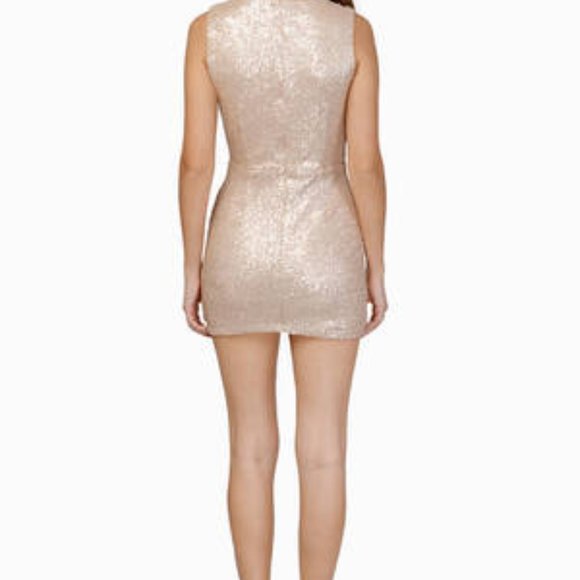 TOBI // GWYN SEQUIN BODYCON DRESS IN MATTE GOLD - Picture 4 of 4